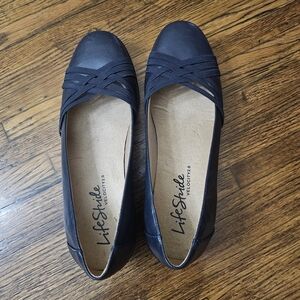 Life Stride Women's Dark Blue Flats